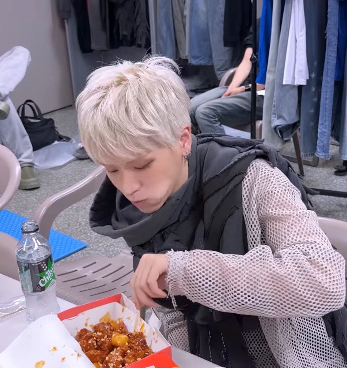 링호선 tweet media