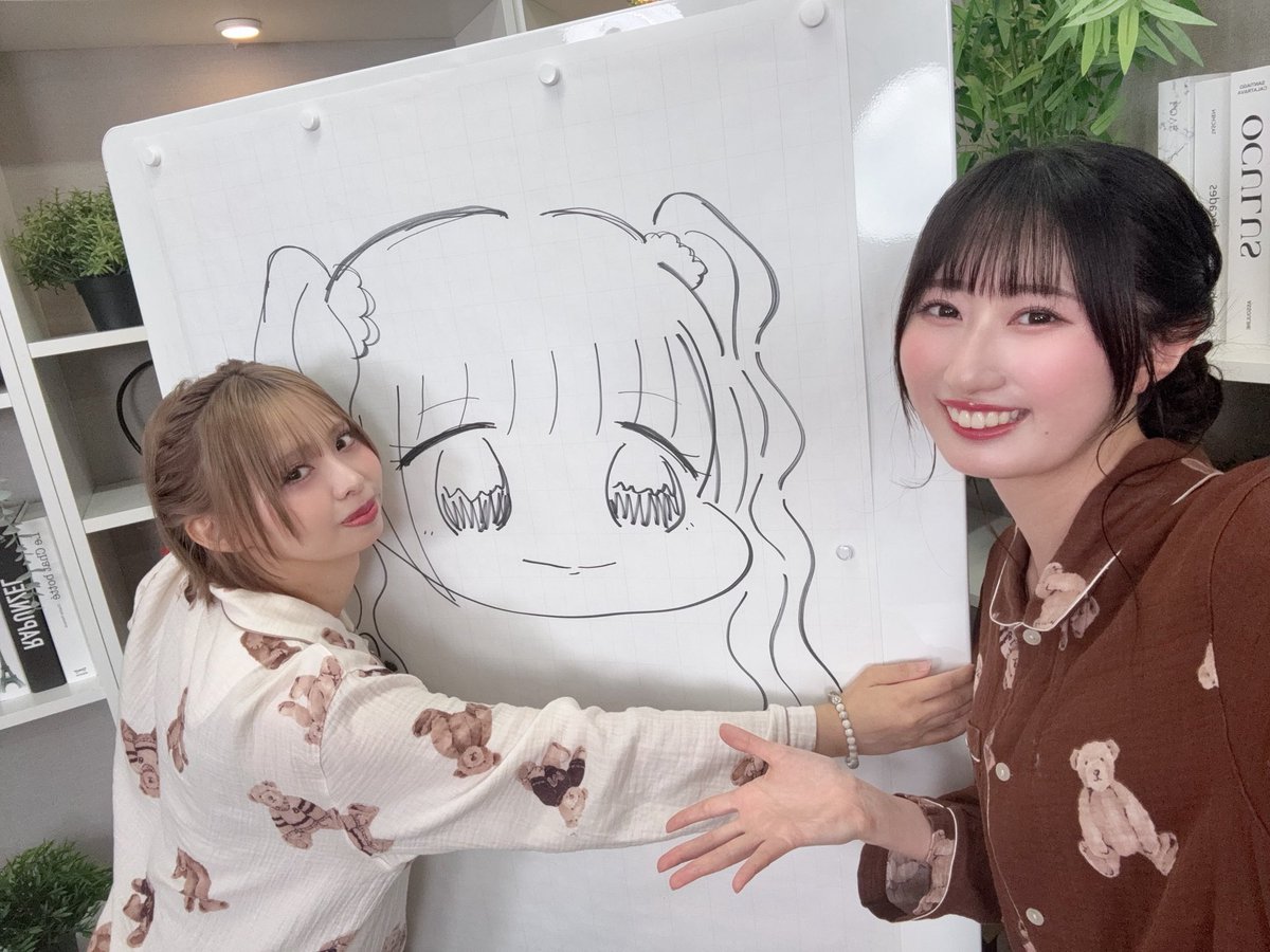 sharehoushu's tweet photo. #しぇあはうしゅ 第114回ありがとうございました！

次回はゲストに薄井友里ちゃんが来てくれます！やった〜♡
3人でぎゅぎゅっと放送しますよ〜！

来月もお楽しみに！

涼本( ´ﾜ`      ) https://t.co/Yae1pHfMrK