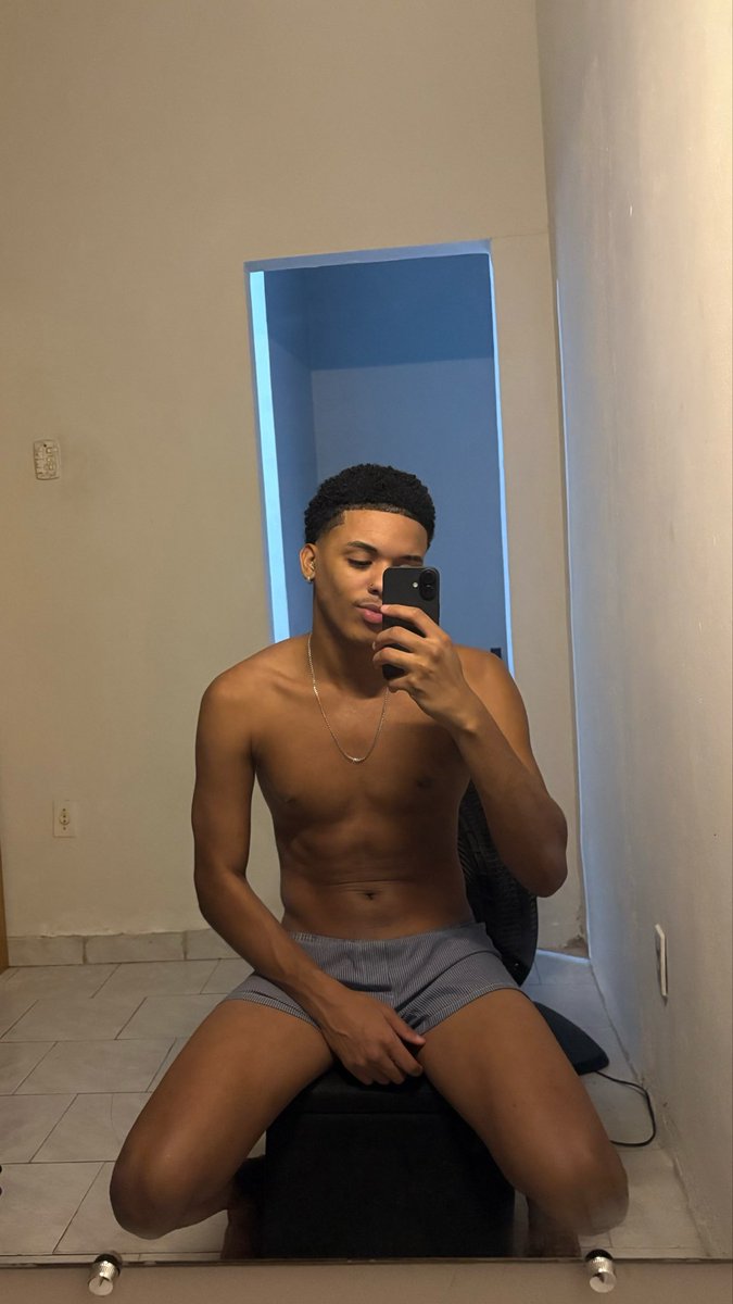 _felipelzz's tweet photo. 🔞 https://t.co/P9SzHP8g7T