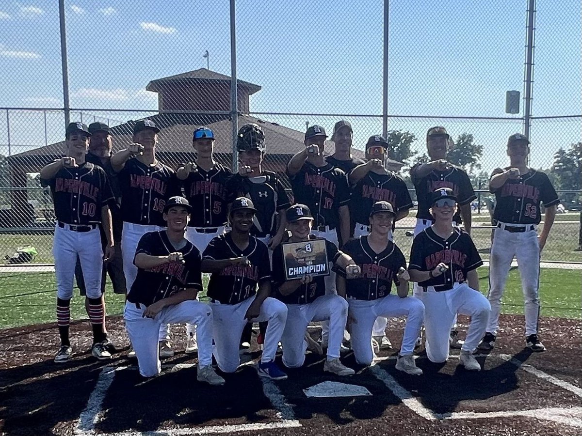 aaron_born12's tweet photo. Ended the weekend with a win in the championship! The team fought hard through 3 games on Sunday.
Sundays Stats:
3IP, 5H, 3K
BAA: .385
Below are 2 videos. One is only Sliders and the other is only Fastballs.
@BSFpitching @coachdudzienski @CoachBreezy8 @BUncommitted https://t.co/yk46uoP5lr