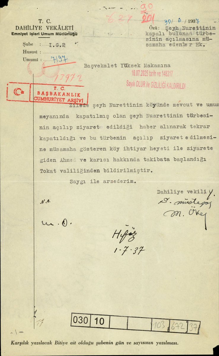 MertEfeKeIes's tweet photo. Belgelerle Gerçekler - 309

Yıl 1937!

Zile'de Şeyh Nurettin'in türbesinin açılıp ziyaret edilmesine göz yuman köy ihtiyar heyetinin görevden alındığı. https://t.co/IGX69flizr