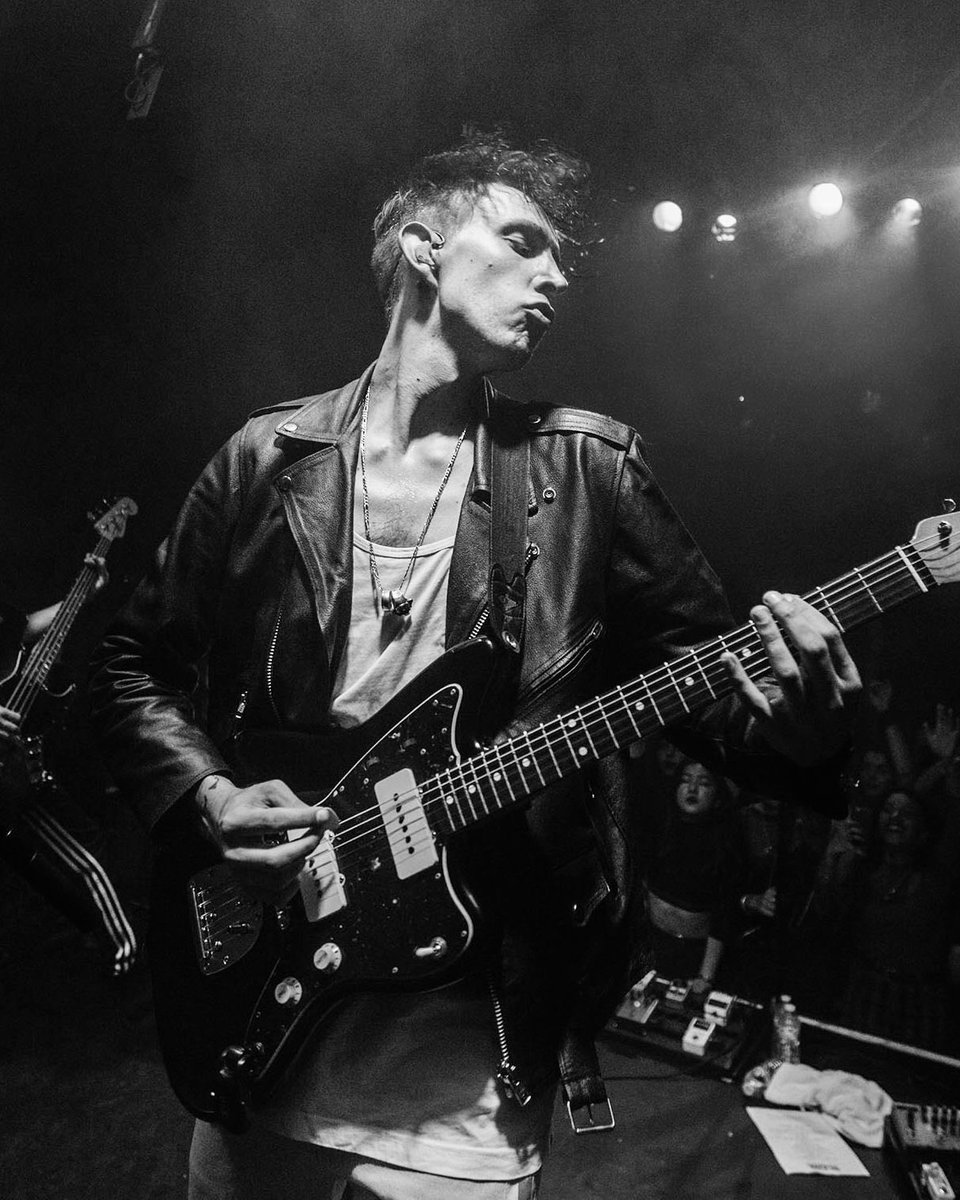 THEHUNNABAND's tweet photo. Bristol &amp; Nottingham you have officially sold out both shows! Thank you x https://t.co/qFsqhbDUag