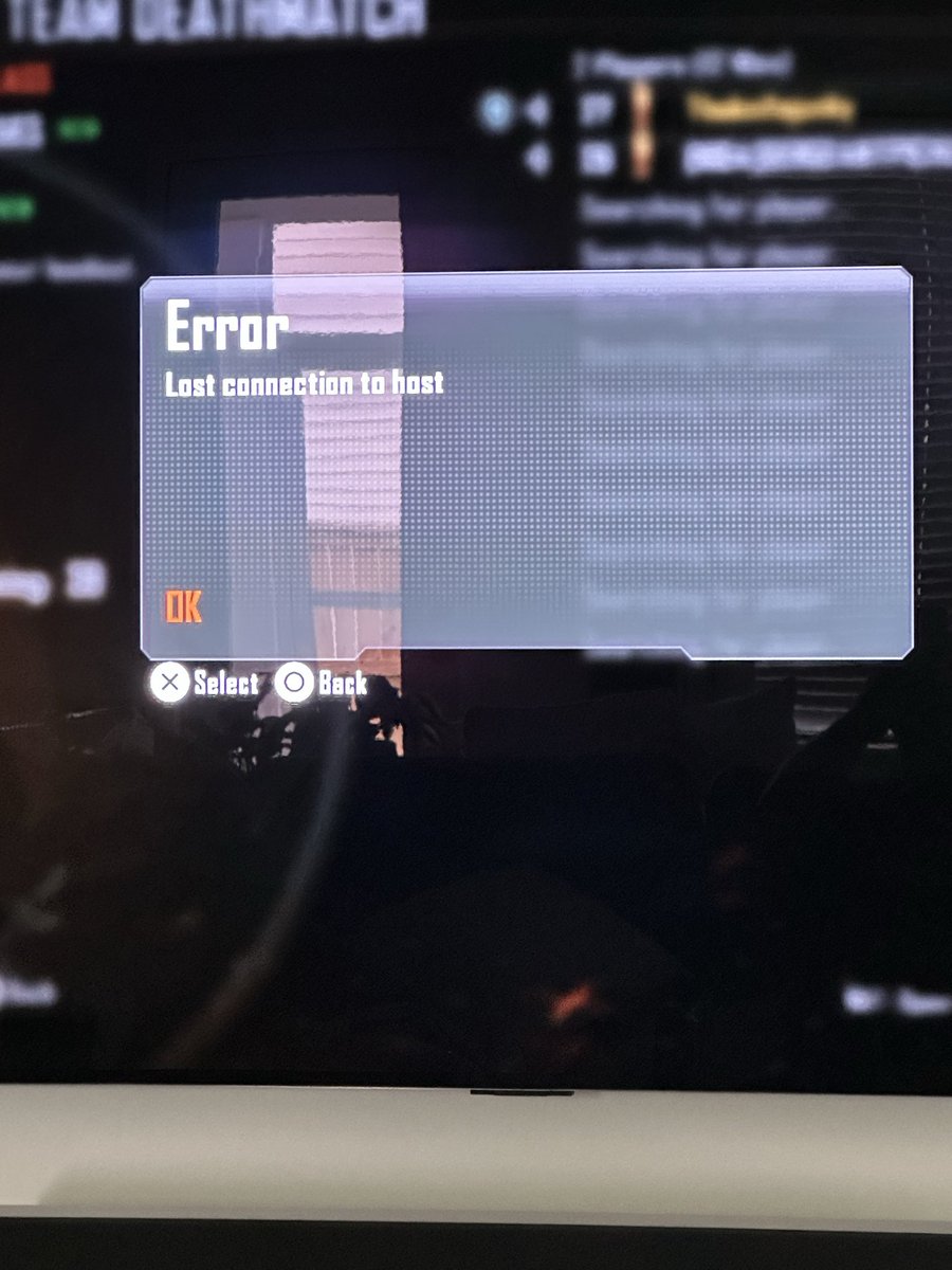FJB001's tweet photo. @Treyarch are you fucking guys kidding about with this shit. I want my money back gig speed direct line https://t.co/m8NZFhXDNG