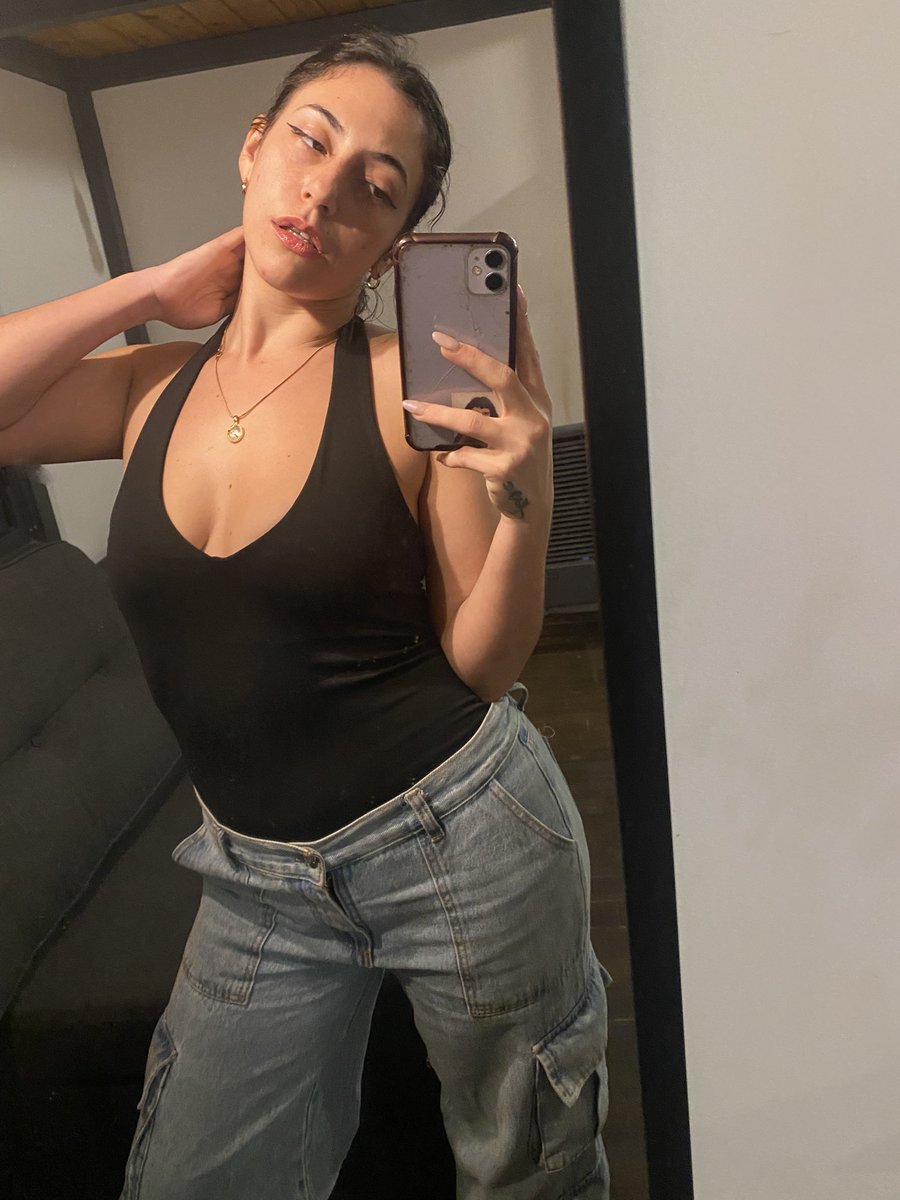 GoddessSeleneLD's tweet photo. This weekend is my birthday. Better show up with your wallet wide open, little simp. Mommy's going to drain you harder than ever 🫦 https://t.co/JsBWWoPVXN