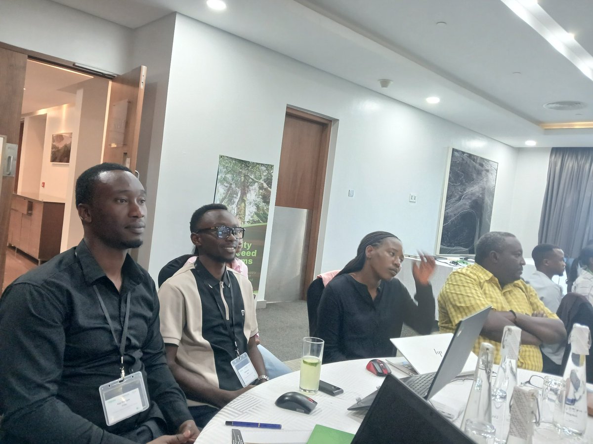 a_network_news's tweet photo. π³ Last week, the IgCTL team participated in the Tree Tools Training Workshop held in Kigali, Rwanda, organized by @TheLandAlliance Rwanda Office.
The workshop provided a valuable platform for knowledge sharing and capacity building on innovative tree selection tools that support landscape restoration efforts.
The GLOBALUNT and RightTrees tools are playing an important role in helping project lead organizations make informed decisions when selecting native tree species. By promoting the use of the right trees in the right places, these tools contribute to more effective, resilient, and sustainable restoration initiatives.
IgCTL is proud to be part of this collaborative effort to strengthen evidence-based approaches to native tree selection and advance ecosystem restoration in Rwanda and beyond.