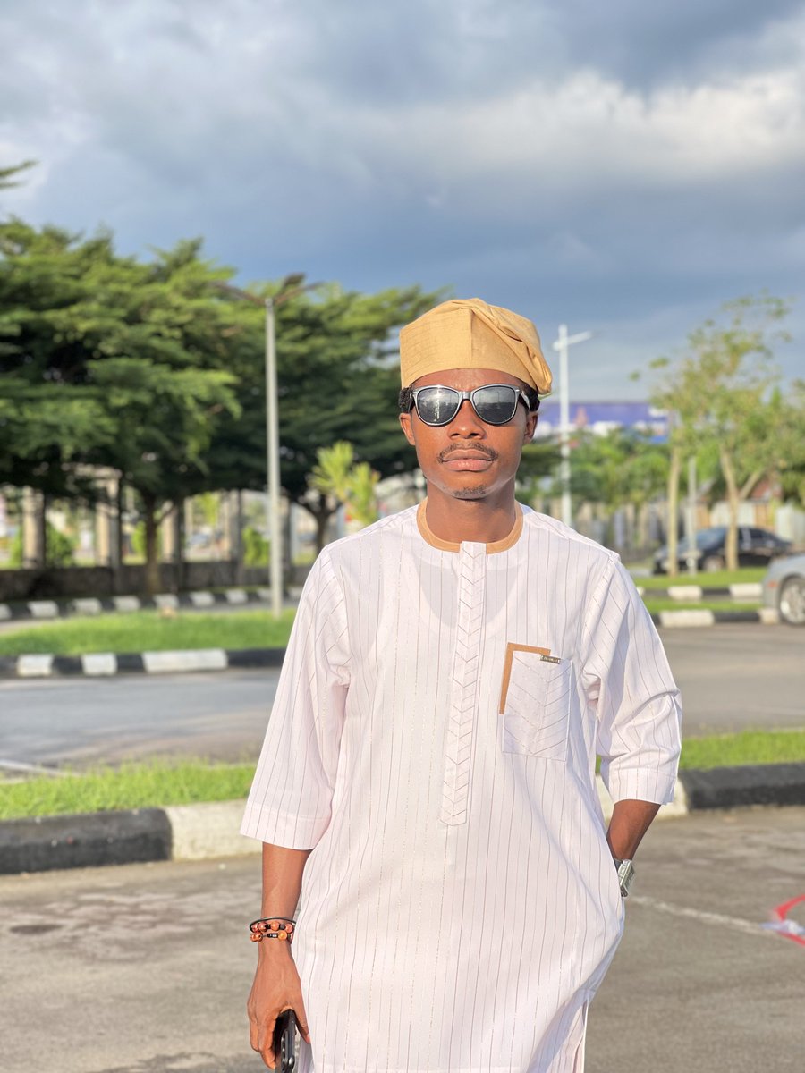 sunny00steve's tweet photo. +1 year of God’s faithfulness. 
   Happy birthday to me 🎉 https://t.co/WT1D35ERCK