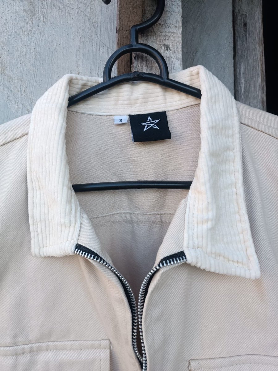 cutie9yu's tweet photo. wts sai canvas work jacket boxy size S new!

lebar 50, panjang 58
price: 120k
belum pernah dipake cuma dicoba aja, dijual karena kekecilan
dom jatim, bisa 🍊
#wts #zonauang #bealanja https://t.co/rMTn3LtNbz