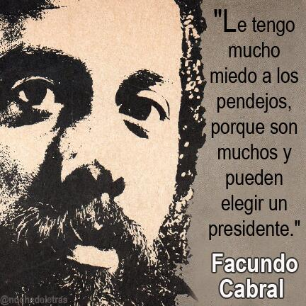 Very19121406's tweet photo. @callodehacha Si asi esta el presidente que te esperas del pueblo.
Que en estos momentos queman banderas de Inglaterra por el encuentro de futbol.
Si me dijeran que estan haciendo brujeria se los creo, porque no sabes lo que un pendejo puede ser capaz de hacer. https://t.co/DNeWb1lhP9