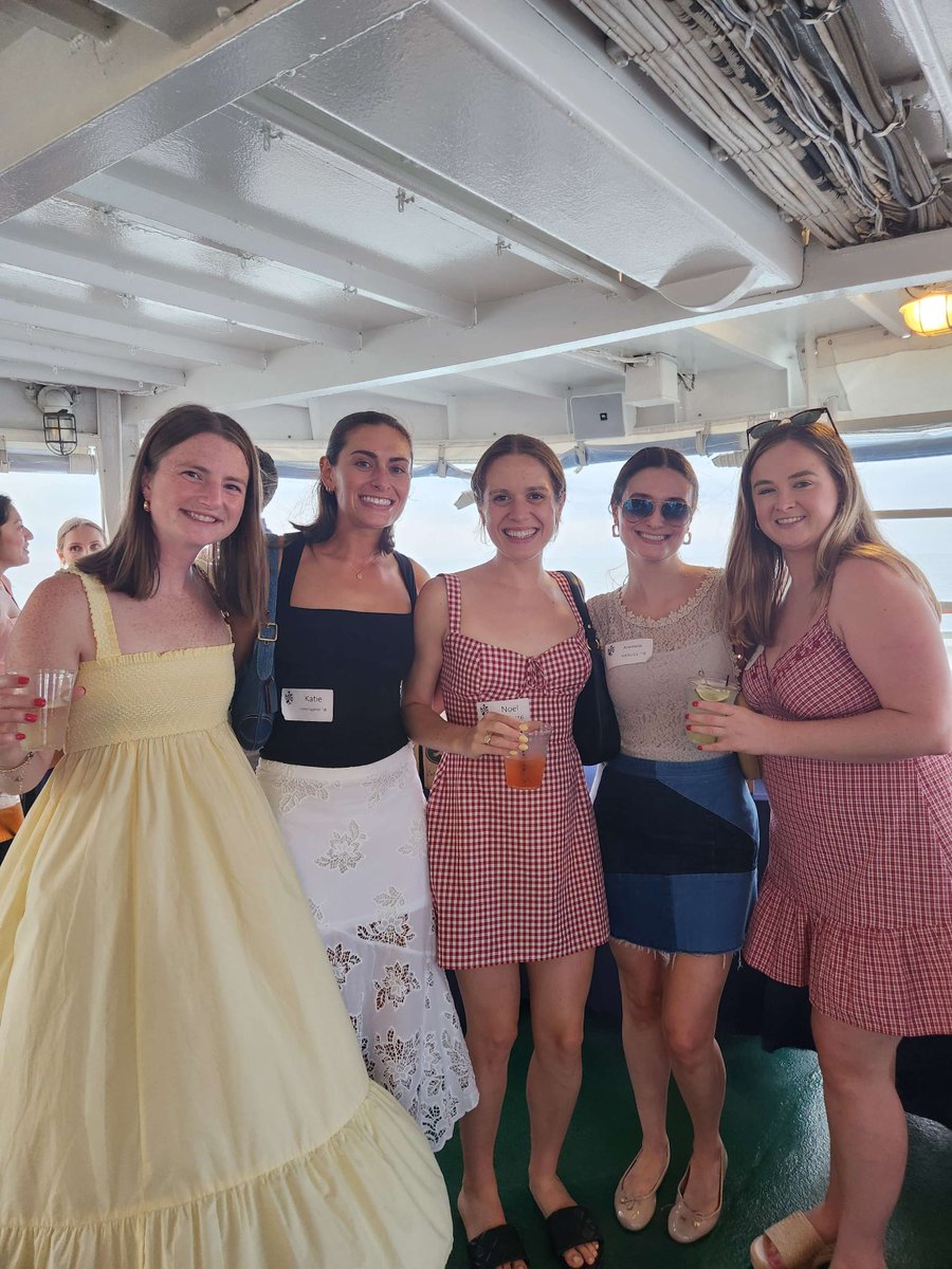 fenwickfriars's tweet photo. #FenwickFriars set sail on Lake Michigan during the Annual Young Alumni Boat Cruise! 

View the event photo album on Friars Connect, Fenwick's online alumni network: https://t.co/VfT2FCWPZ7 https://t.co/2JNRacQGoi