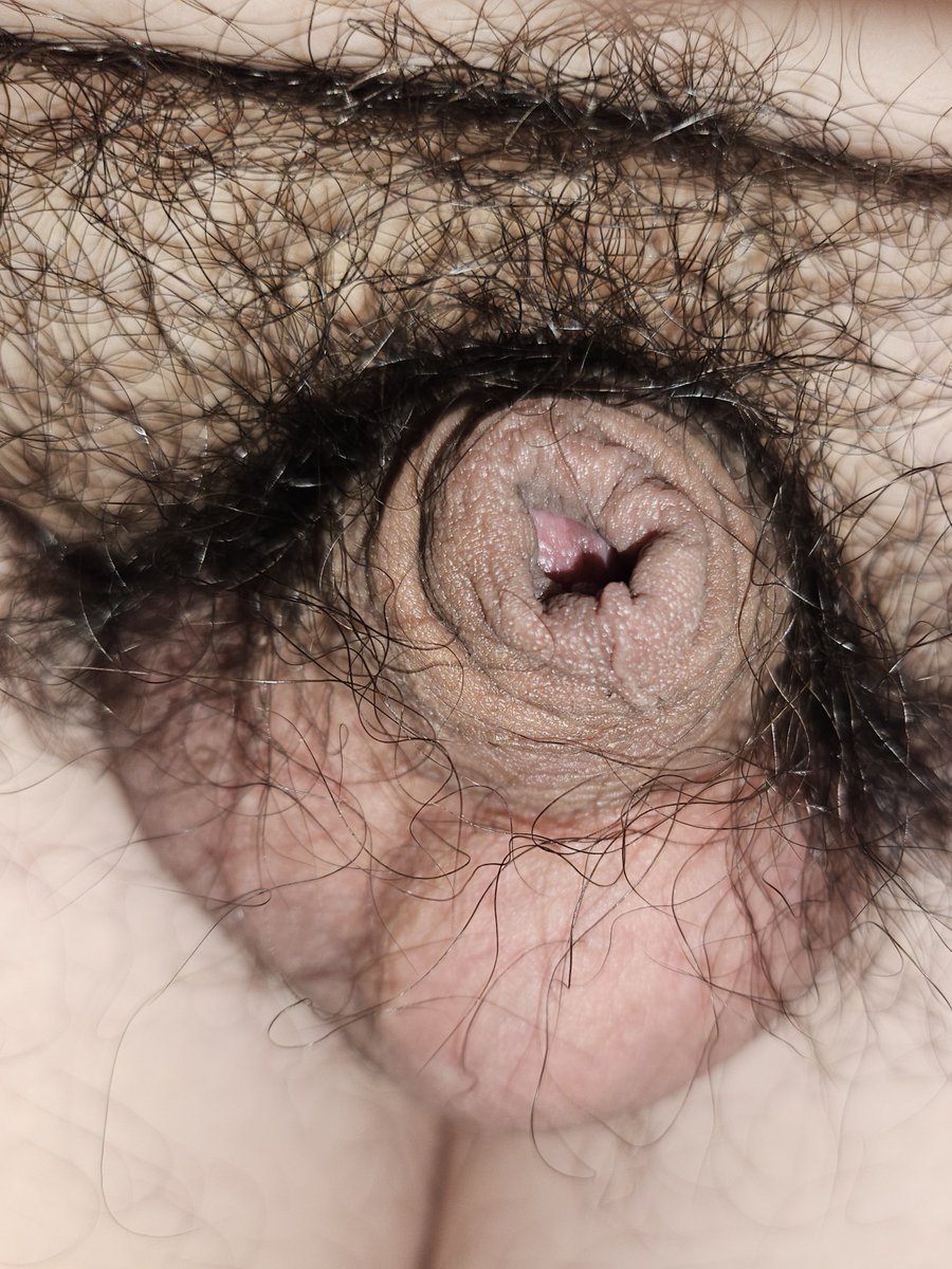 kokouncutkecil's tweet photo. Ciluk baaa apain dong kontol kecil koncil uncut ga sunat titit kecil

#uncut #kocil #titit #tititkecil #sph #gasunat #sub https://t.co/1tGEqw5pKK