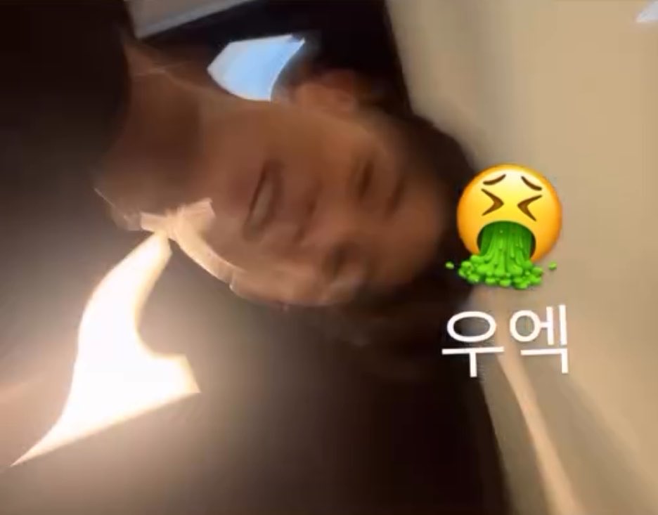 gyumin997's tweet photo. 🤣🤣 https://t.co/tCnEvRMVo5