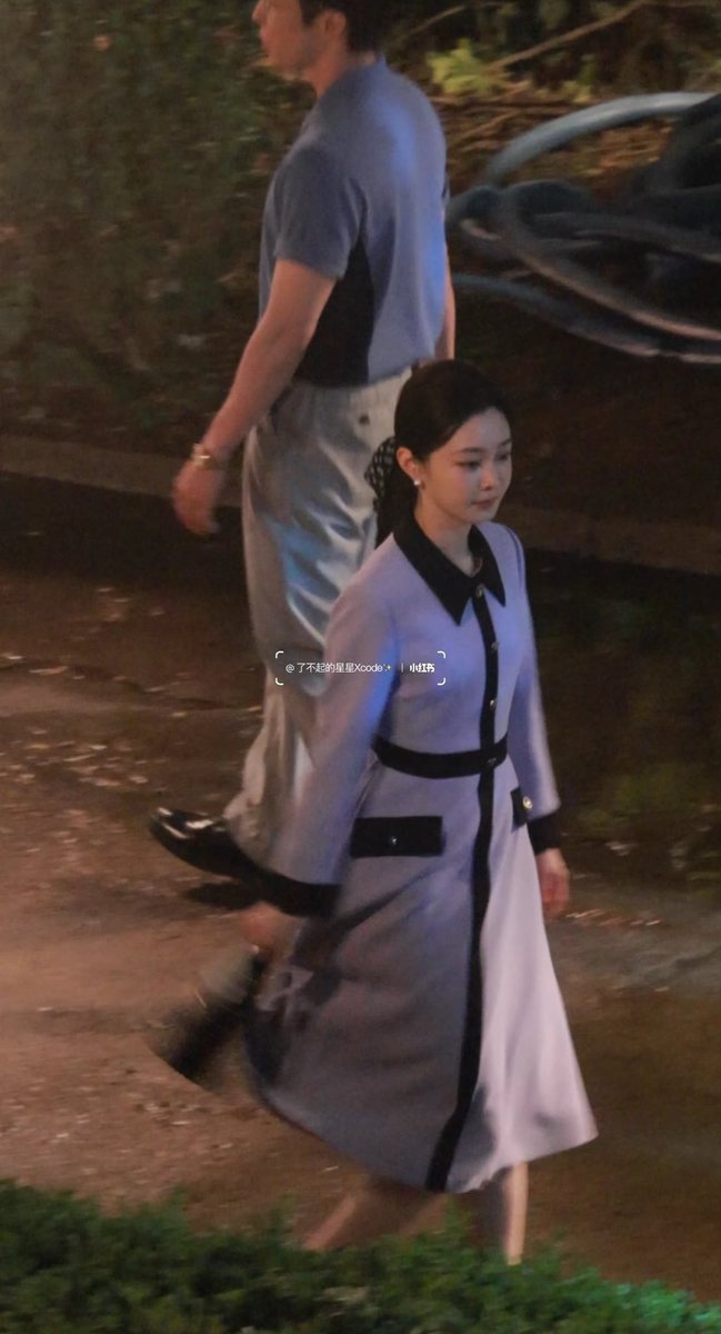 Min_zkim's tweet photo. น่ารักก เป็นตำรวจอ้วมอยู่นานมาก ไม่รู้ชุดพวกนี้ใส่ก่อนหรือหลังลาออก
#GoingGlobal #海之上
#SongYi #ซ่งอี้ https://t.co/vCrPTKqzwc
