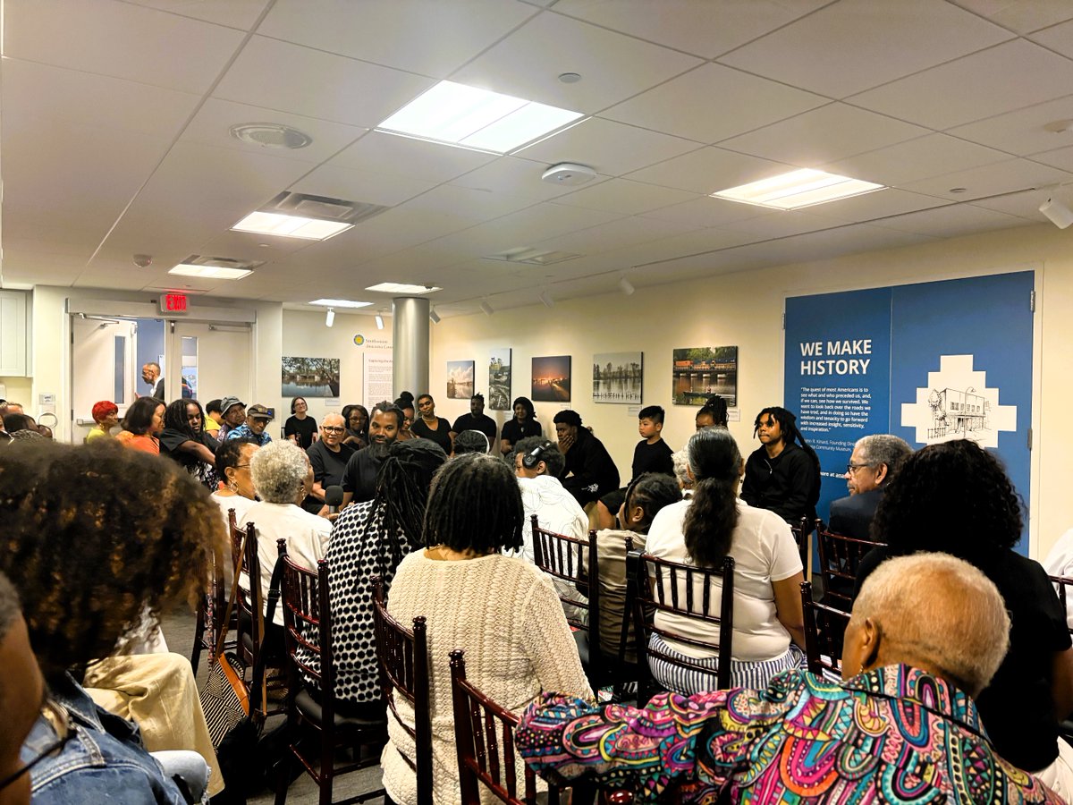 TheDCArts's tweet photo. CAH was pleased to support an interactive performance by Verbal Gymnastics Theater Company @SmithsonianACM celebrating the unique people and neighborhoods of DC,  as part of the hometown DC initiative held in partnership with @HumanitiesDC @DCHistory @dcpl https://t.co/88U8ClRQ3m https://t.co/XCQfrE5sue