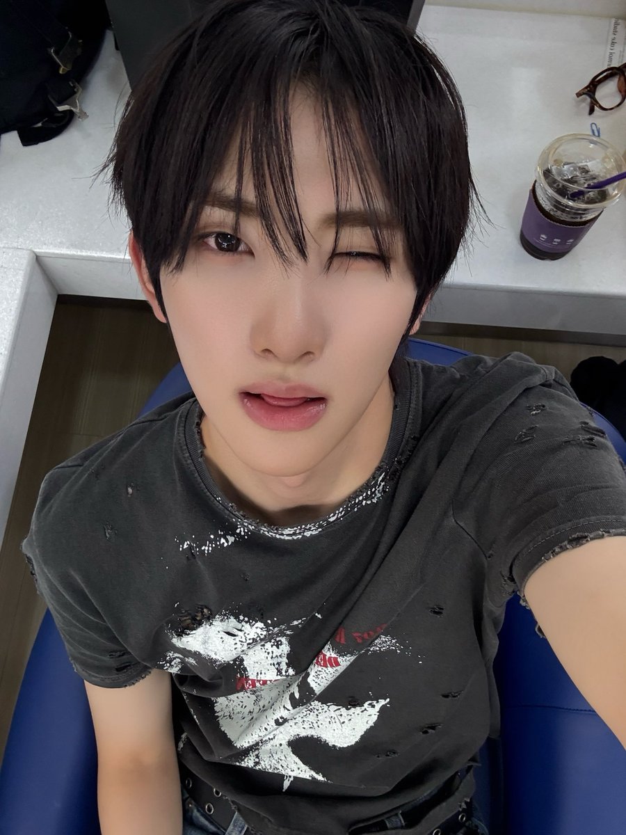 tiraamiuu's tweet photo. 아니 진짜...
ㅠㅠ💕 https://t.co/BSObvmgOeV