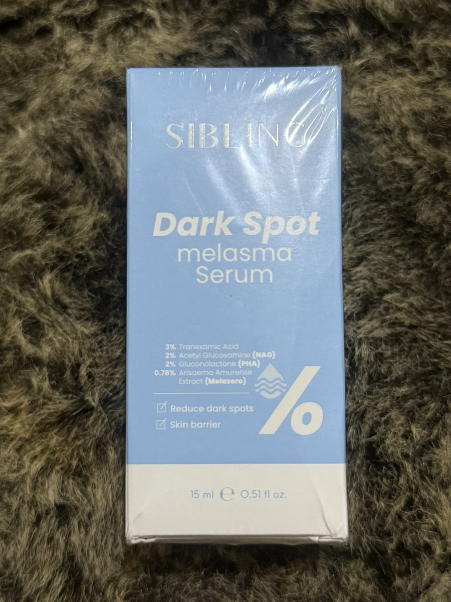 luciesummerbkk's tweet photo. ส่งต่อเซรั่มลดรอย slibling มือ 1 กล่องซีล 180฿ ส่งฟรีค่า
#ส่งต่อSIBLING #ซิบบลิ้ง #เจลล้างหน้าซิบบลิ้ง #sibling #เซรั่มซิบบลิ้ง #ส่งต่อเครื่องสําอาง #ส่งต่อสกินแคร์ #เซรั่มลดรอว https://t.co/iQ4hvXbEGb