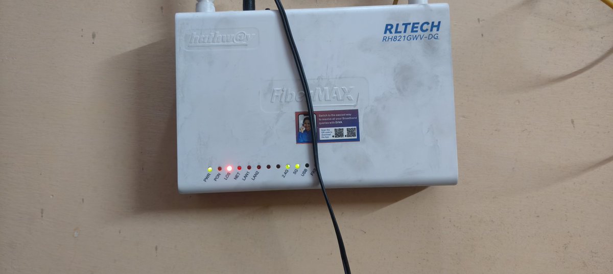 MUKESHS2089's tweet photo. @HathwayBrdband 
पिछले 12 घंटे से मेरा वाईफाई  कनेक्शन लॉस दिखा रहा है बार बार कंप्लेन करने के बावजूद आपके द्वारा इसे सही नहीं किया जा रहा है 

आप लोग केवल रिचार्ज के लिए फोन करते है समस्या के लिए कोई समाधान नहीं है मेरा एक दिन का पूरा काम पेंडिंग हो का रहा है कौन इसके लिए जिम्मे https://t.co/90XXbhavDu