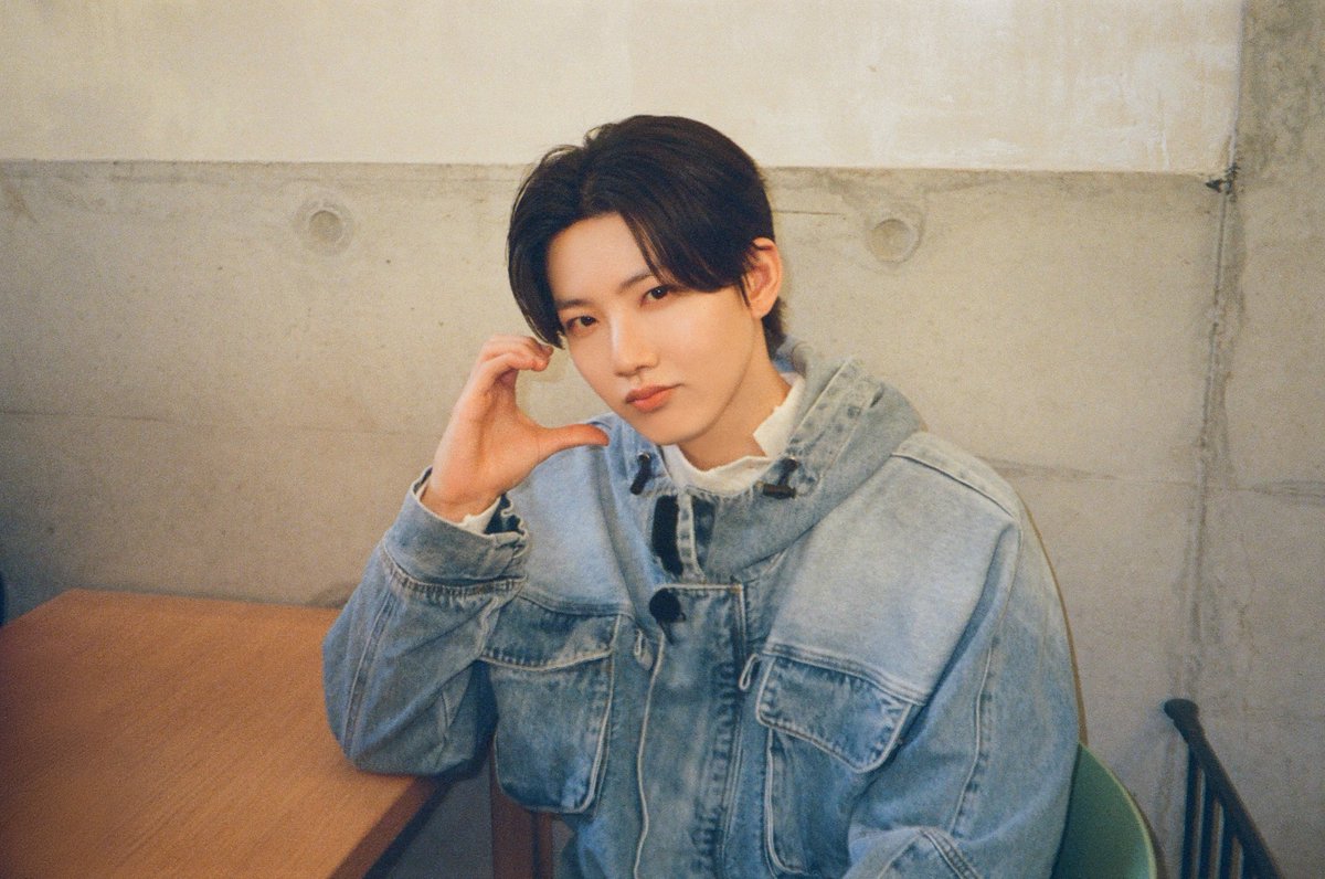 junkyumoment's tweet photo. #JUNKYU #준규 #ジュンギュ https://t.co/pTWAVwvTfH