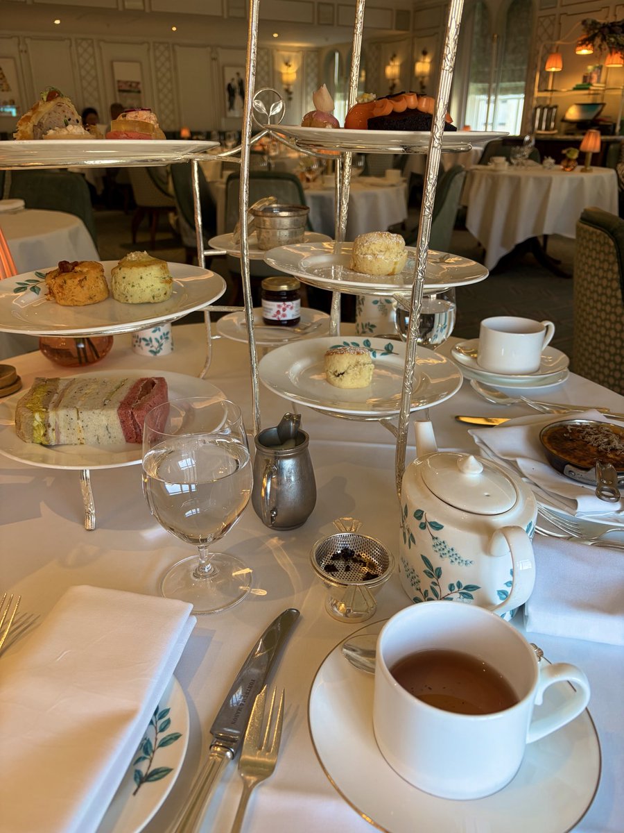 maytanano's tweet photo. イギリスあまりにも良すぎた🇬🇧
いつかまた行きたい！ https://t.co/l2chw5N9YO