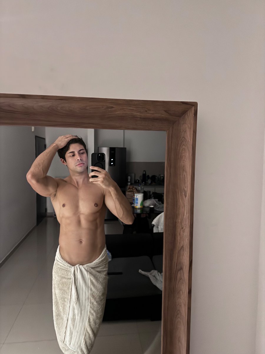 escorpianox_'s tweet photo. 🚿🫧 https://t.co/6ZBRqpuK5l