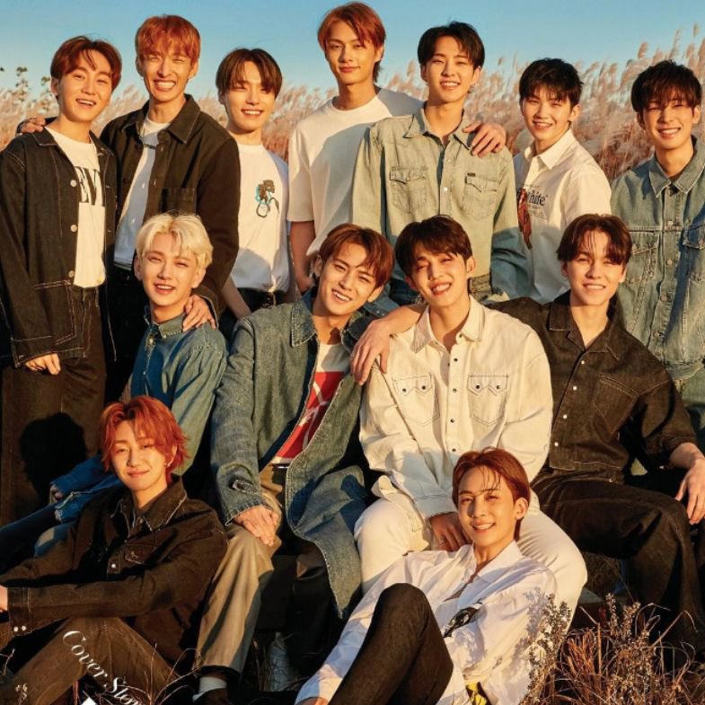 tigroshi's tweet photo. Jude Bellingham mentions SEVENTEEN in new message on the Jude Bellingham app.

🏴󠁧󠁢󠁥󠁮󠁧󠁿: Oh seventeen?
🏴󠁧󠁢󠁥󠁮󠁧󠁿: They’re my faves
🏴󠁧󠁢󠁥󠁮󠁧󠁿: Why are we in the semifinals? Because seventeen renewed their contract 😁 https://t.co/qxg5asZ6zq
