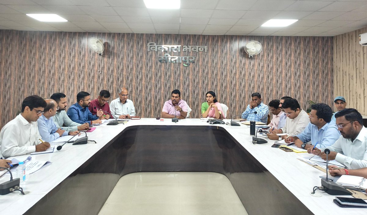 DM Sitapur tweet media