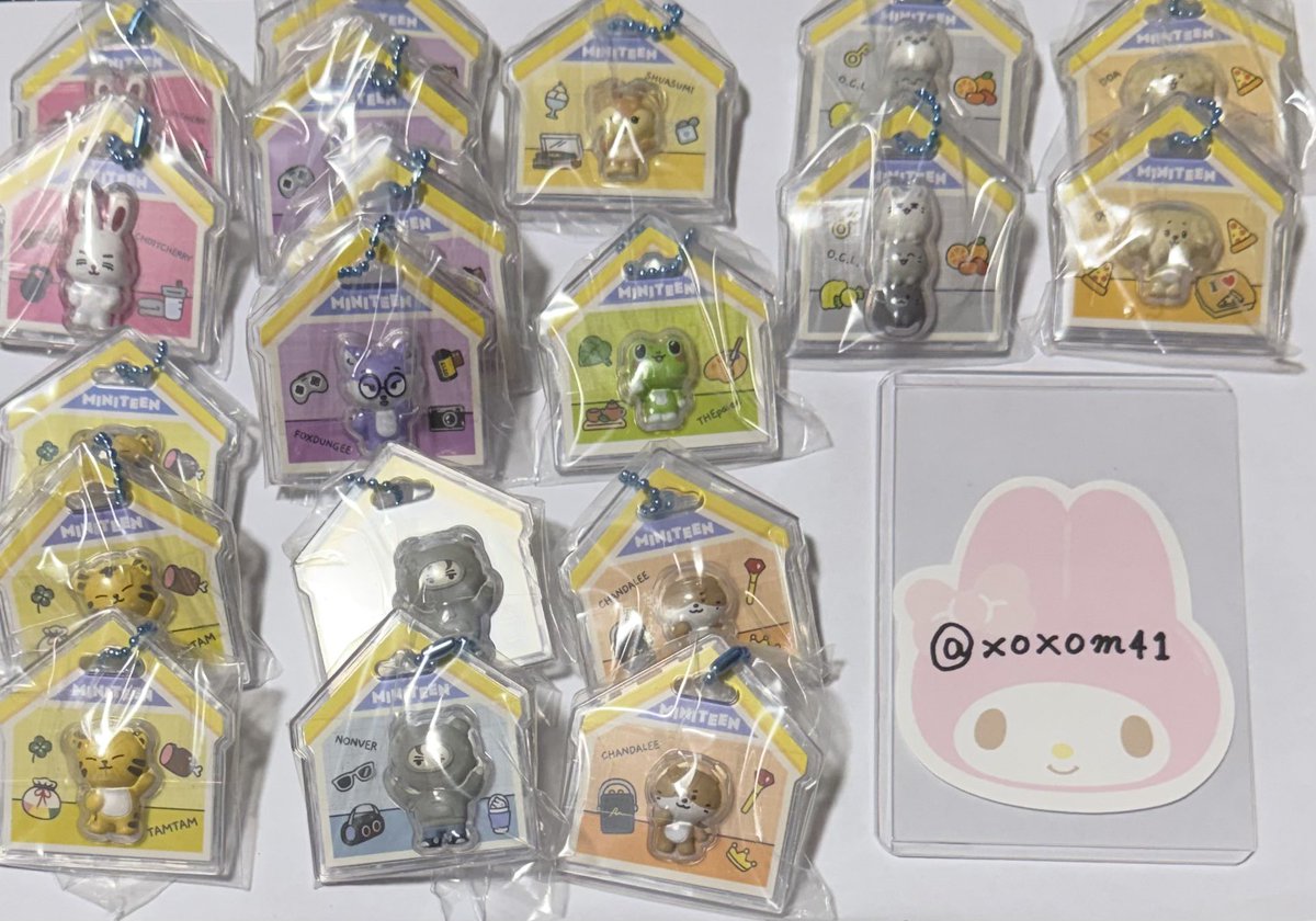 xoxom41's tweet photo. MINITEEN パッケージチャームグミ セブチ 交換

【譲】エスクプス ジョシュア ジュン ホシ ウォヌ THE 8  ���ギョム バーノン ディノ

【求】ジョンハン＞ウジ＞買取(定価➕送料)

🍒🦊🐯はお声掛け多い為🍚とは比���違い希望
買取の場合は🐻‍❄️🦖含む方のみ

⚠️固定必読⚠️
お気軽にお声掛けください。 https://t.co/EjbsB9ikTU