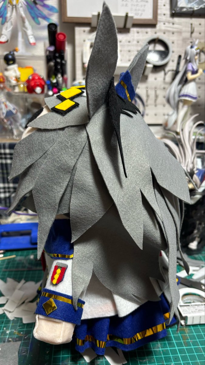 ogu_wonder_'s tweet photo. 小さな改修をしていた、オグリパペット。

【改修点】
→耳
→髪の毛
→スカート

……です！！ https://t.co/aRKgxjMVqW
