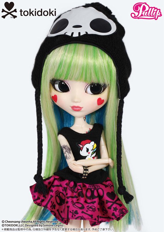 MikeXclOps's tweet photo. what world needs is lol surprise x tokidoki https://t.co/tMe0EaxUuW