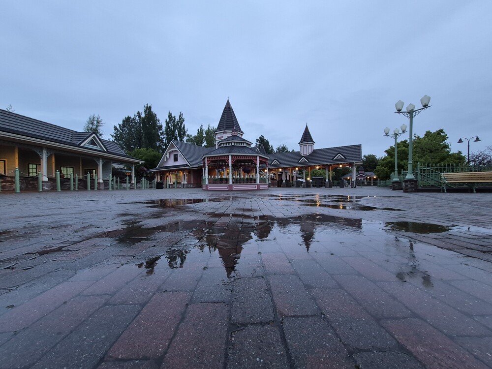 rcoasteralley's tweet photo. NEW POST!! Check out our "rainy day" trip report with updates from around Silverwood for 2026, a brief teaser for Scarywood, and some overall tips for how to make the most of your day if mother nature doesn't cooperate. Enjoy! https://t.co/dEvwNHZVTE @silverwood4fun https://t.co/2IDbkAys4W