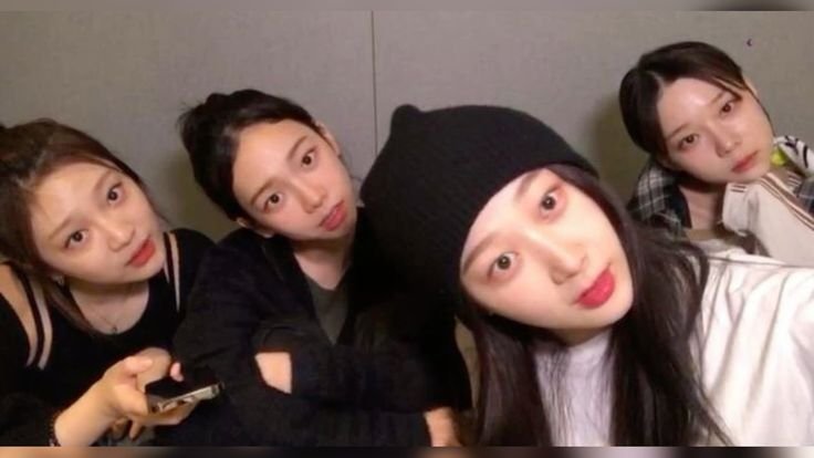 lisamjeong's tweet photo. for real 🥺🥺 https://t.co/pqQI49I39M