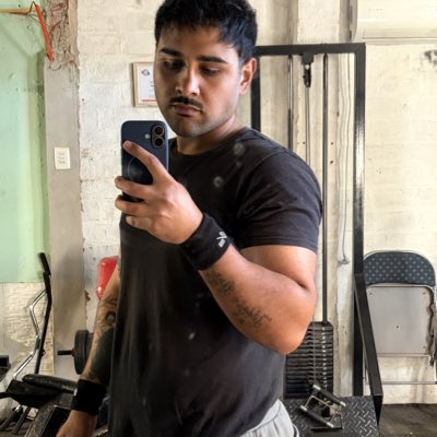 sadanimeshit_'s tweet photo. #NuevaFotoDePerfil https://t.co/bQpoeEqKrZ
