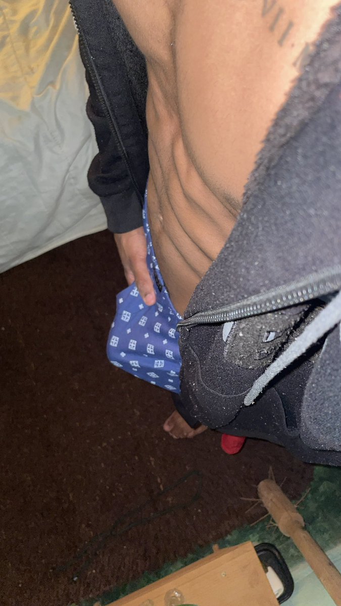 originalpretin's tweet photo. Aguenta bb? 🥵 https://t.co/lgBBuSsz5c