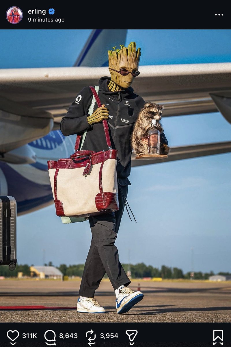 Bosslogic's tweet photo. Travelling the Galaxy in style https://t.co/9FSMtvoFvc