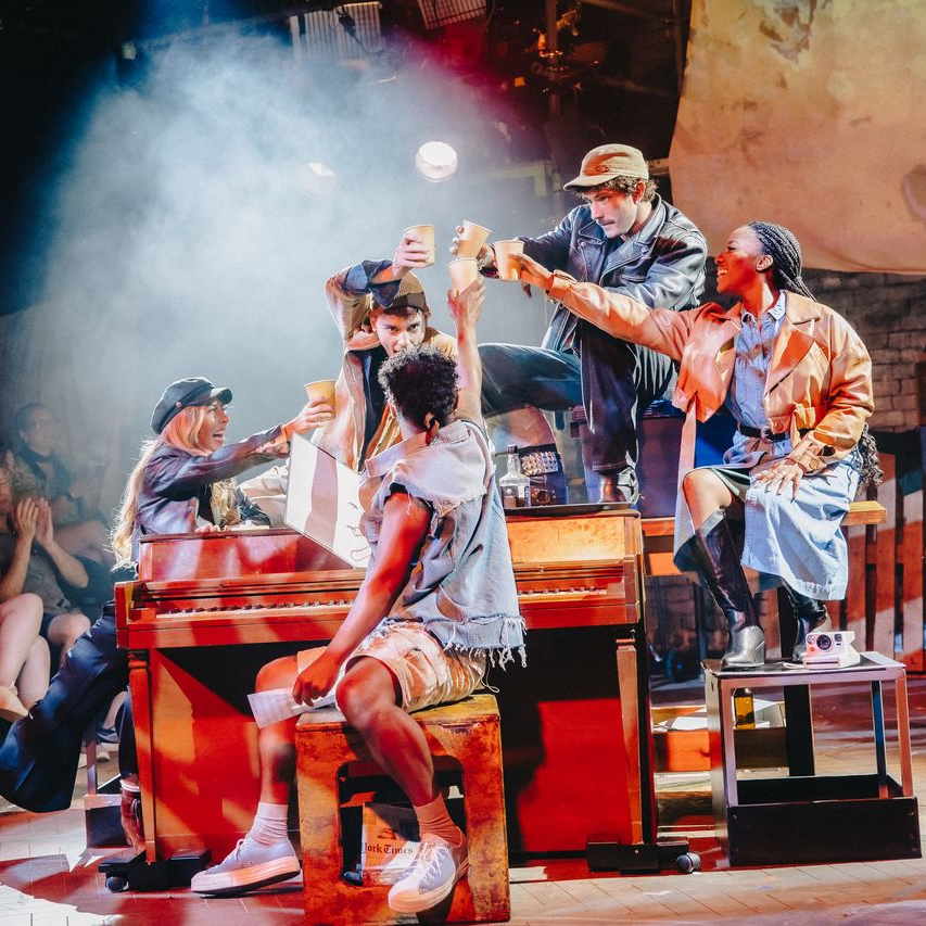 FairyPowered's tweet photo. #REVIEW

#4* from Phil Brown for The Jonathan Larson Project at Southwark Playhouse Borough

“Funny, uncomfortable and unsettling, this is a superb revival”

https://t.co/RospWwoFh2

#thejonathanlarsonproject #jonathanlarson #southwarkplayhouseborough #fairypoweredproductions https://t.co/ZDo9ZbMa3a