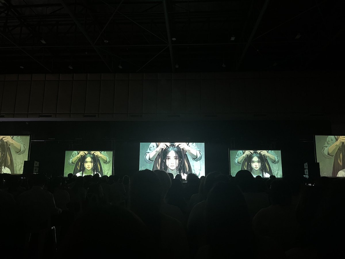 mxfzzz's tweet photo. ผลงานนักศึกษา หัวข้อ ช้อทสตอรี่ กลุ่มที่3 กลุ่มนี้ทำออกได้ดีเลย #SPUCAaiShowcase https://t.co/q5URqUAB1m