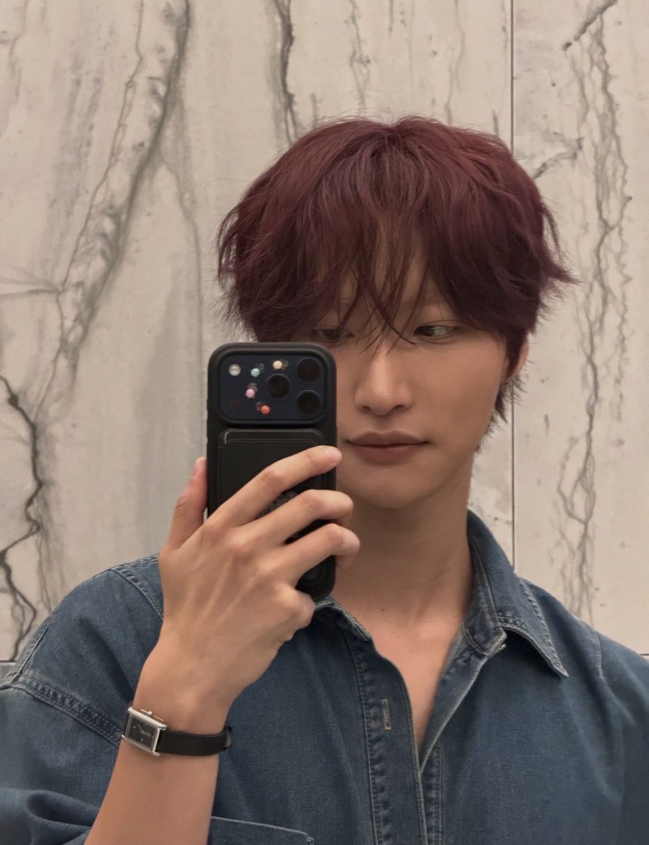 ROCKSTAR_BOBO's tweet photo. IT JUST CLICKED OMG MY FAV BUNNIES #WISHTEEZ #SEONGHWA #SION https://t.co/eKCaNlUmNz