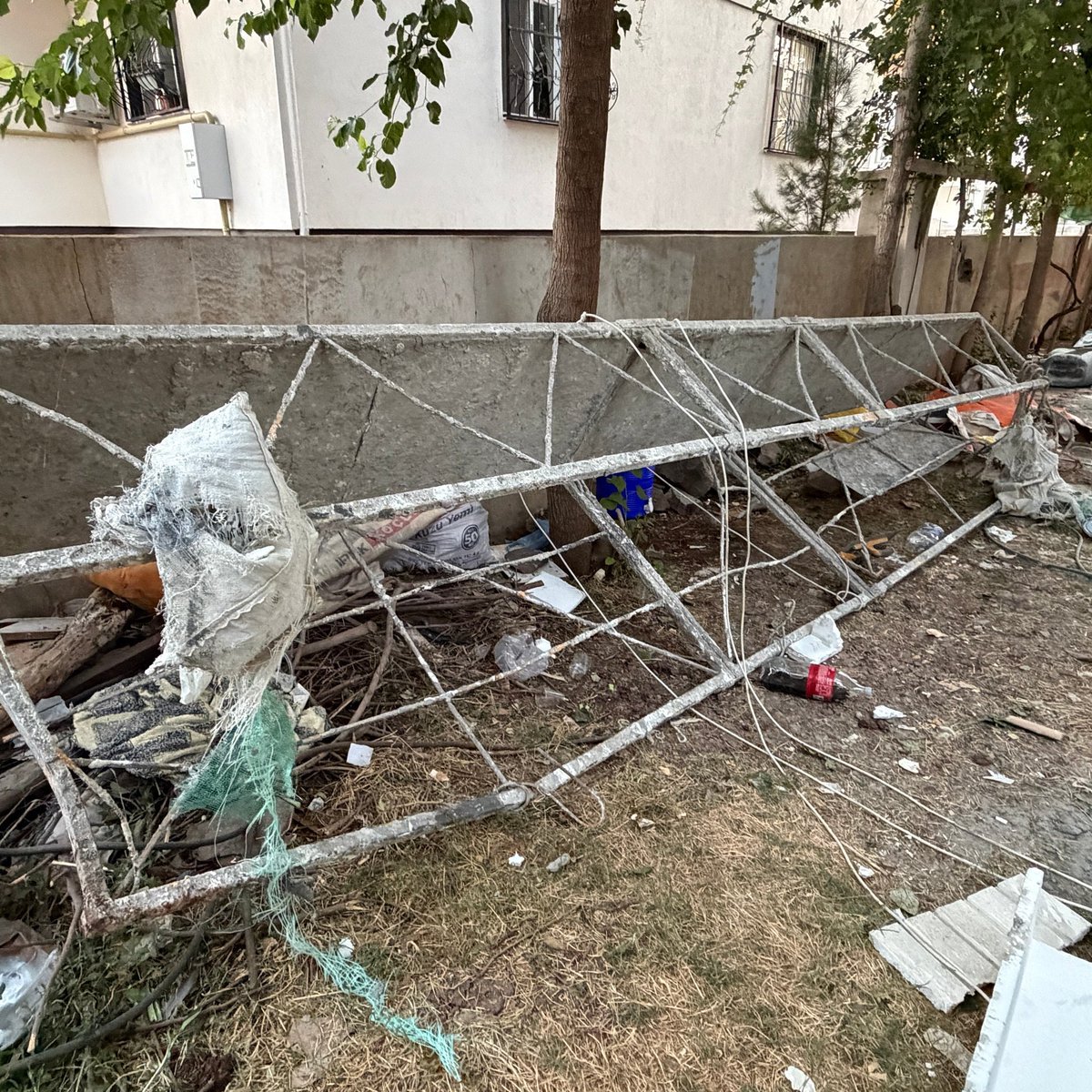 Şanlıurfa'da İşçi Taşıyan Asansörde Faci: 2 İşçi Hayatını Kaybetti