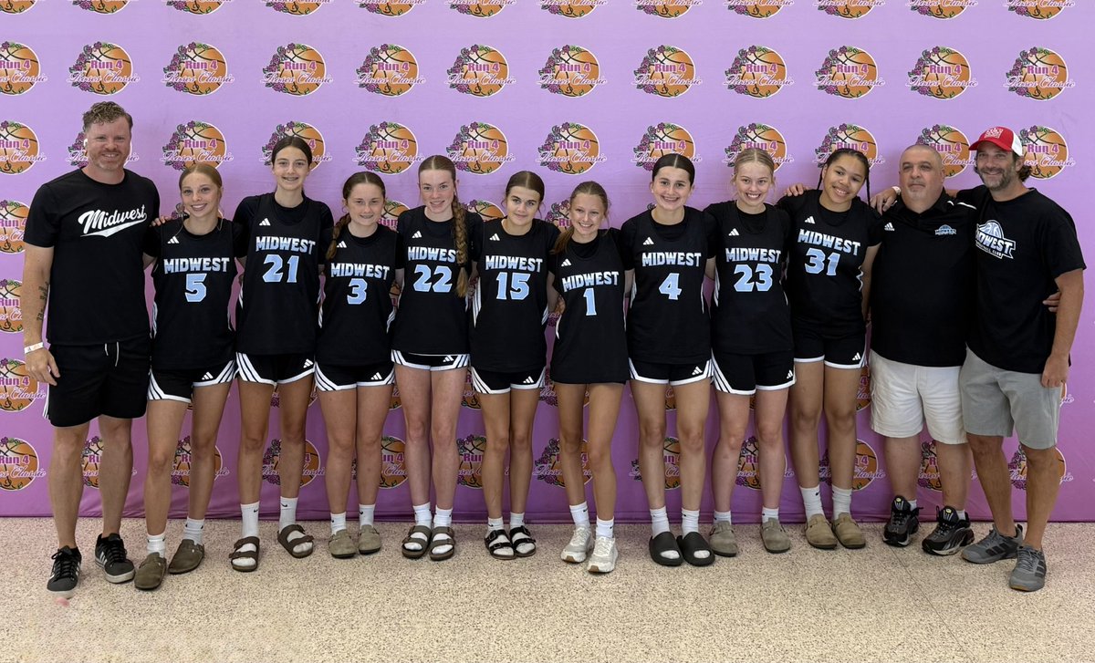 ojro75's tweet photo. @GirlsMWBballClb @ojro75 2030 had a strong showing @TFNsRun4Roses Classic in Louisville,KY. 3-1 in the Platinum Bracket. https://t.co/eDydsPZqrv