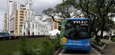 FredyBCiudad's tweet photo. Según estudios de la @UnivalleCol, la flota tradicional (TPC) promedia 19.4 años de edad. Generando que el transporte sea uno de los más contaminantes. Cambiando la flota se estima la reducción del 95-98% de las emisiones en vehículos diésel y 100% en vehículos eléctricos. https://t.co/LRWYCRMbEu