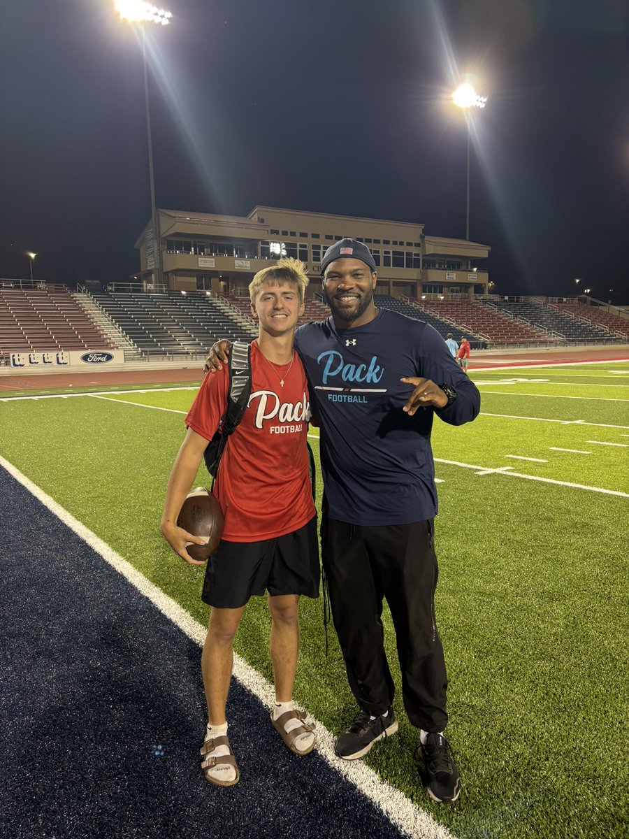 ChaseLantelme3's tweet photo. Had a good camp @gothunderwolves 

Appreciate all the coaching and feedback that I received!

@PhilipVigil @Coach_CFuller @Coach_TPearson @paulbrowning81 @kellen_curtis @CoachWhiteDB1 @C_Lantelme @HectorRgz53 https://t.co/IdABbxsPUx