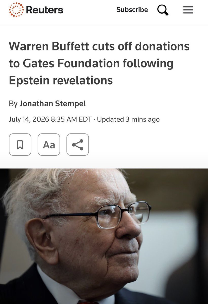 Texas__Rose's tweet photo. Warren Buffett has done more to cut off people in the Epstein Files than anyone in power. 

Bill Gates belongs in PRISON. https://t.co/lRRkiu2uAQ