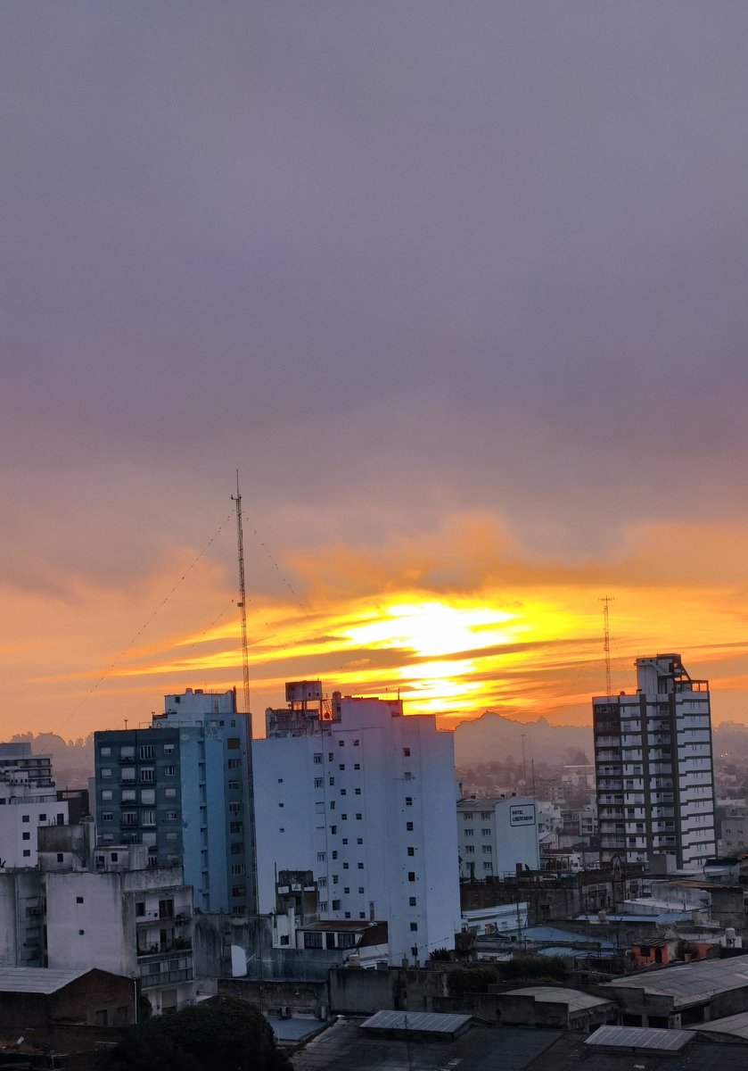 adrialecan's tweet photo. #Tandil atardeceres 🫶🏼🇦🇷 https://t.co/y0YukqaVrZ
