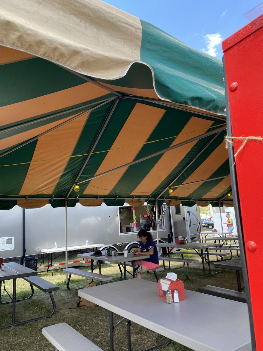 Cornerstone_PS's tweet photo. EAA is starting next week, 7/20 in Oshkosh, WI! It's a whole week of planes, air shows, and an international community coming together.

Vicky's Lunch Wagon will be on the grounds all week long! They will be ready to serve you all week long, when you need it most! https://t.co/CmzAfikfiT