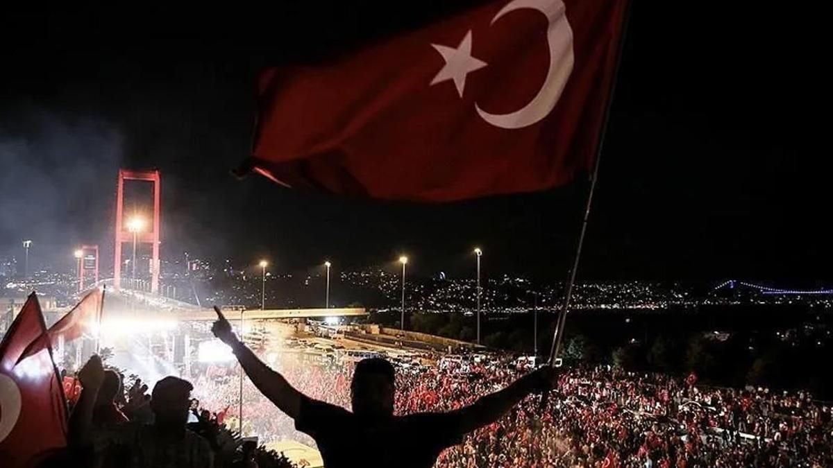 cnnturk's tweet photo. İHANETİN ANATOMİSİ! 15 Temmuz'un şifreleri çözüldü https://t.co/E0H3jZUxvX https://t.co/gfYlbVEWJt