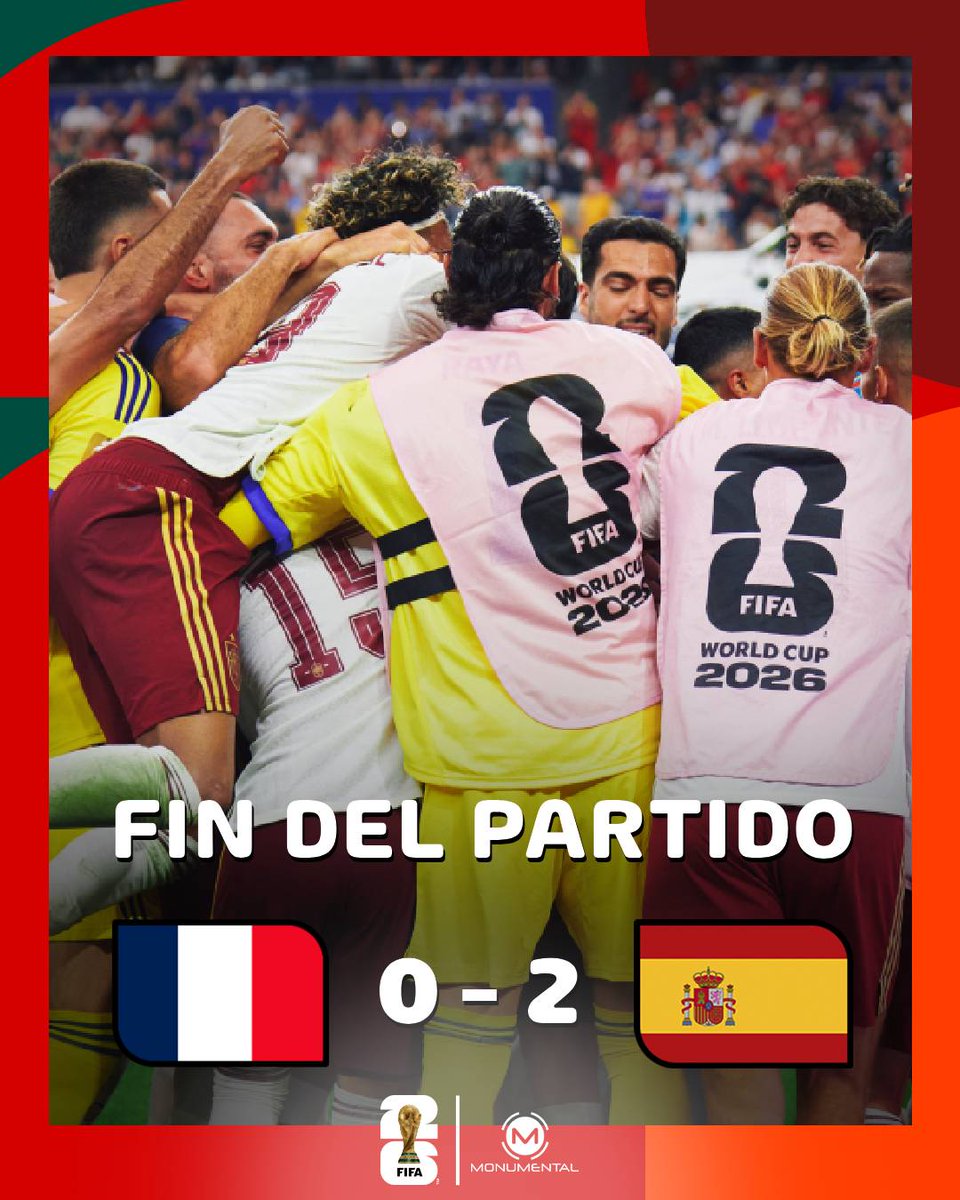 AM_1080's tweet photo. 🇪🇸⚽️¡España tumbó a Francia y es finalista de la Copa del Mundo!

🔸La Roja venció por 2 - 0 a su par francés e inscribe su nombre en la Gran Final de la Copa Mundial de la FIFA.

👉🏼Sumamente ordenado, España ocupó todos los espacios de la cancha, lastimó duramente e hizo desaparecer el juego planteado por Francia, que no se encontró en ningún momento del partido.

⚽️Mikel Oyarzabal y Pedro Porro, los héroes españoles en esta dura semifinal, eliminando a la principal candidata al trofeo, que jugará por el tercer puesto.

❌Francia se queda sin la posibilidad de disputar su tercera final del mundo consecutiva.

🏆España ya espera en Nueva York/Nueva Jersey al ganador de Inglaterra vs. Argentina.

#Comunidad1080 📻 #ElRelatoQueEmociona

📸X | SEFutbol