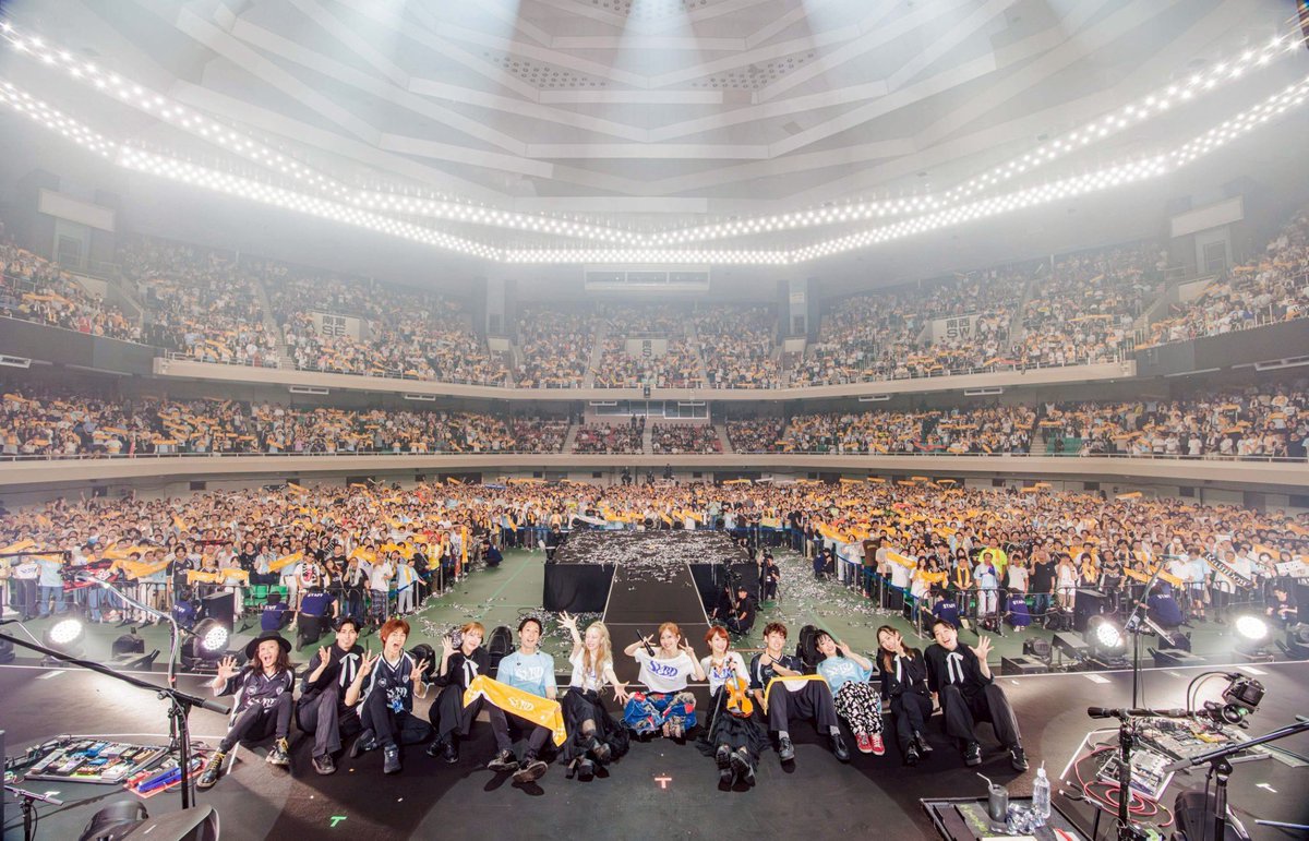 asamiLB's tweet photo. 山本彩 LIVE at 武道館🇯🇵
10年.. いや彩ちゃんの歴史はもっともっと長いんだ。続けていくことでしか得られない力も深みも美しさも全部詰まった素晴らしいステージだったと思います。
出会えたことに、改めて感謝します。
ありがとうございました、彩ちゃん。
そして心から、本当におめでとう🌈
#山本彩_武道館 #チームSY