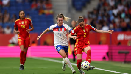 luanaraujo90's tweet photo. Final da última Copa do Mundo Feminina:
🇪🇸 x 🏴󠁧󠁢󠁥󠁮󠁧󠁿

Final da última Eurocopa Masculina:
🇪🇸 x 🏴󠁧󠁢󠁥󠁮󠁧󠁿

Final da última Eurocopa Feminina:
🇪🇸 x 🏴󠁧󠁢󠁥󠁮󠁧󠁿

E na Copa de 2026 a final já tem a Espanha... https://t.co/KDpjK0l3kz