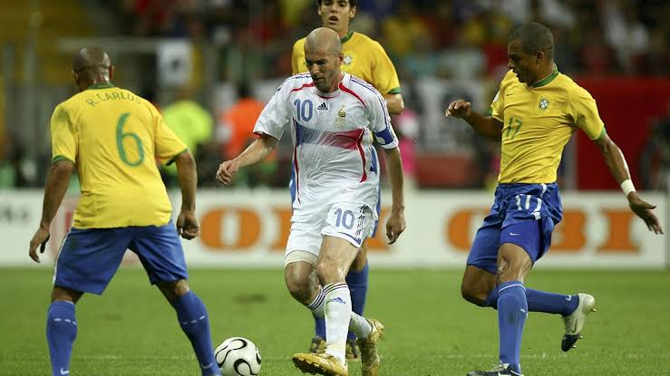 brazukas_fut's tweet photo. @DataFutebol Essa eliminação pra Espanha vai bater pro francês igual a eliminação de 2006 pra França bateu pro brasileiro

um choque de realidade traumático demais https://t.co/SH3li0w90L
