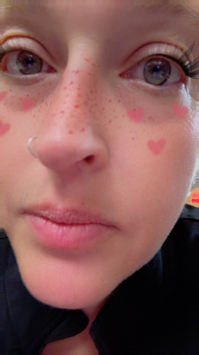 mitressMae85's tweet photo. Close up babe!! #pay #paypig #cute #onlyfanbabe #onlyfans #face #FindMePlease #findom #feetfetısh https://t.co/6i23dg64ev