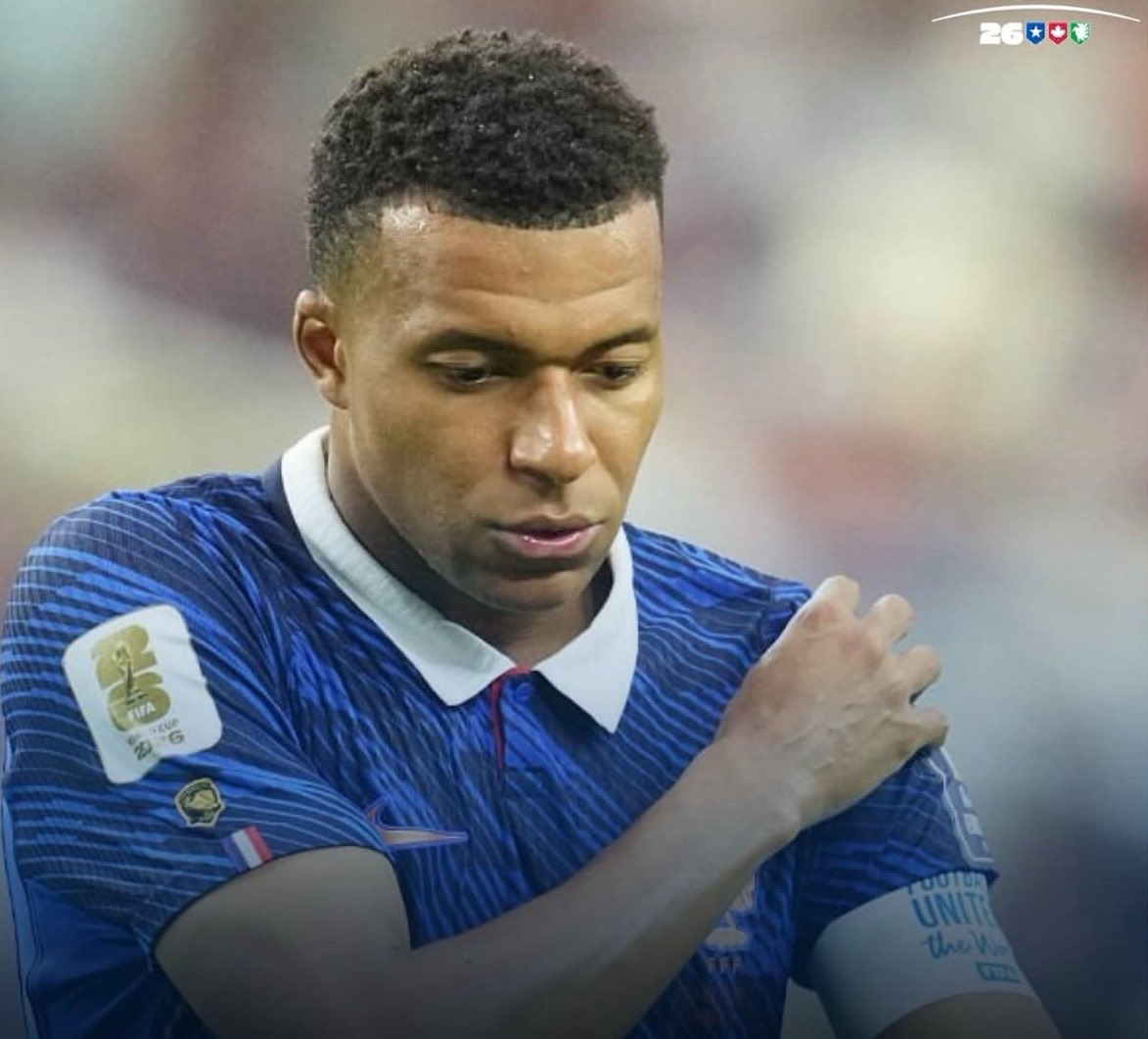 missVel11's tweet photo. Qué te pasa hoy, querido?? @KMbappe No te ries de nadie?
Te has burlado de todas las selecciones de este mundial y al final el karma llega😘🖕🏼 disfrútalo https://t.co/L5B0yitvO1